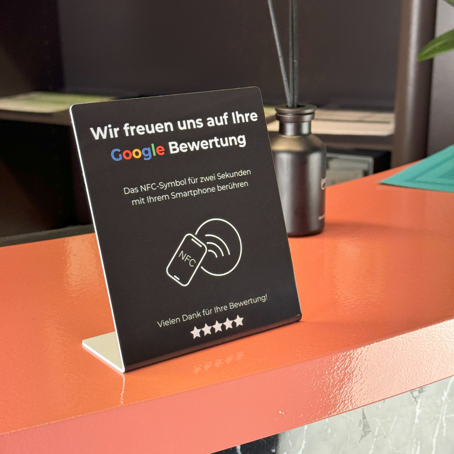 "Wir freuen uns auf Ihre Google Bewertung" NFC Aufsteller